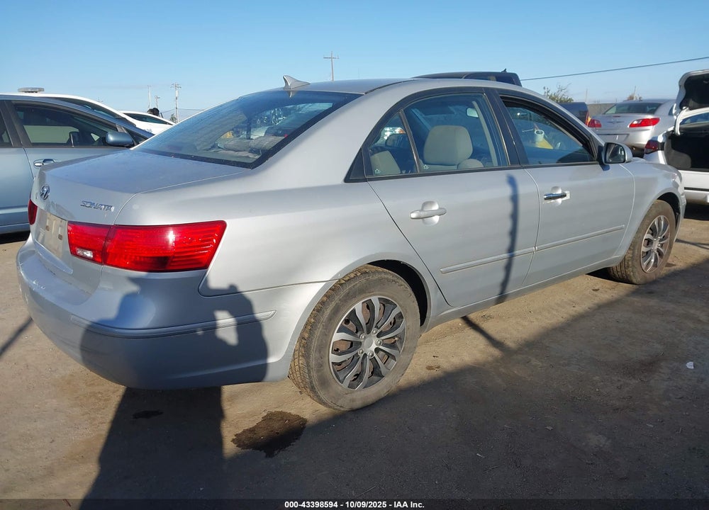 2010 HYUNDAI SONATA VIN: 5NPET4AC2AH650076