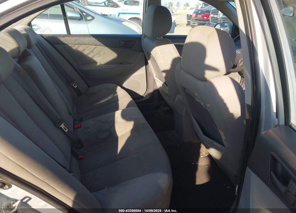 2010 HYUNDAI SONATA VIN: 5NPET4AC2AH650076
