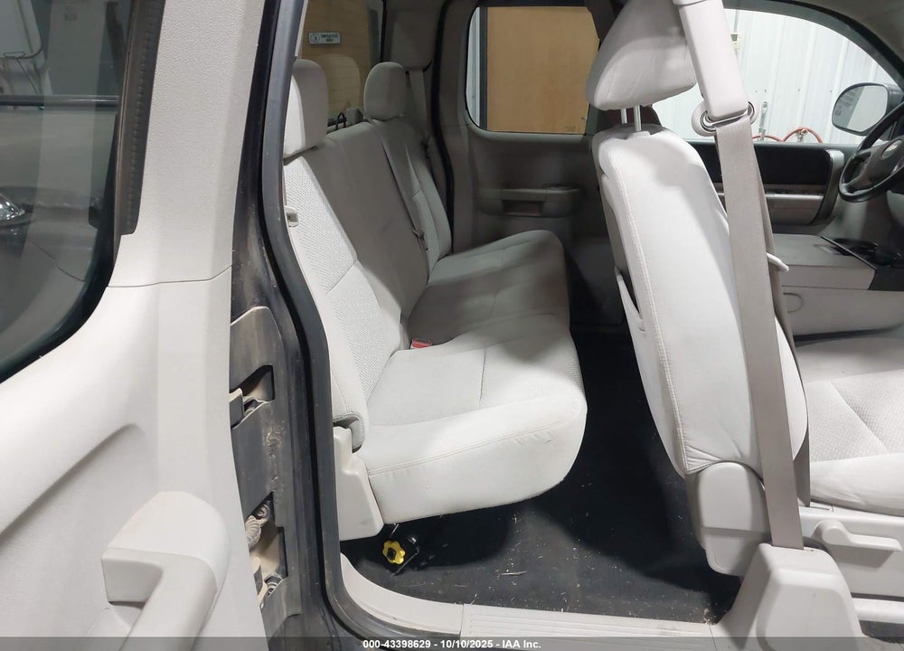 2007 CHEVROLET SILVERADO 1500 LT1 VIN: 1GCEK19047Z538229
