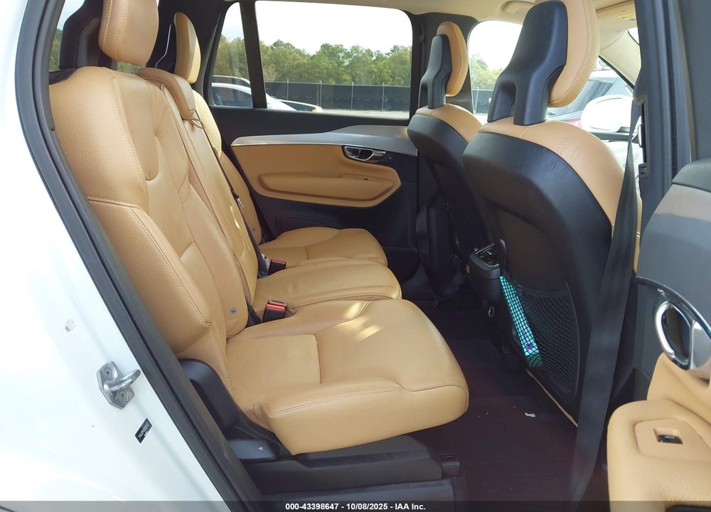 2016 VOLVO XC90 T6 MOMENTUM VIN: YV4A22PK5G1037452