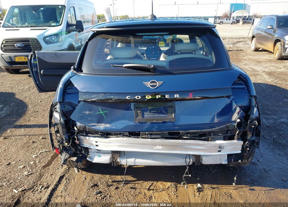 2025 MINI HARDTOP COOPER S VIN: WMW23GD06S2X14061