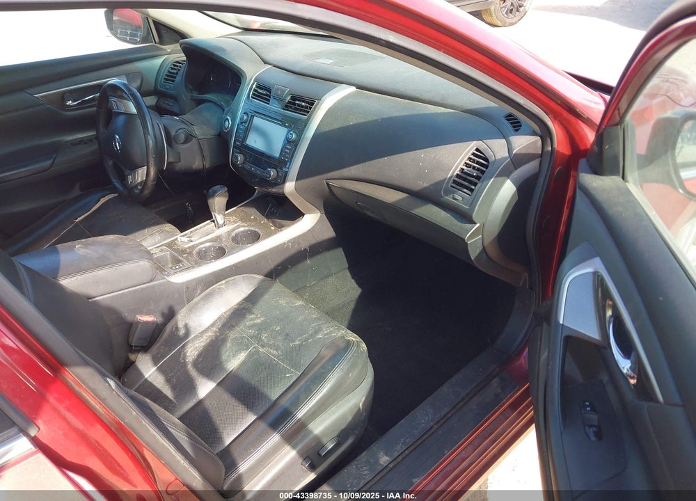 2015 NISSAN ALTIMA VIN: 1N4BL3AP1FC490734