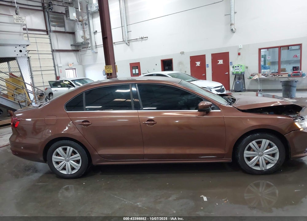 2017 VOLKSWAGEN JETTA 1.4T S VIN: 3VW2B7AJ3HM373753