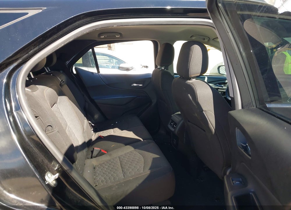 2019 CHEVROLET EQUINOX VIN: 2GNAXLEX8K6156991