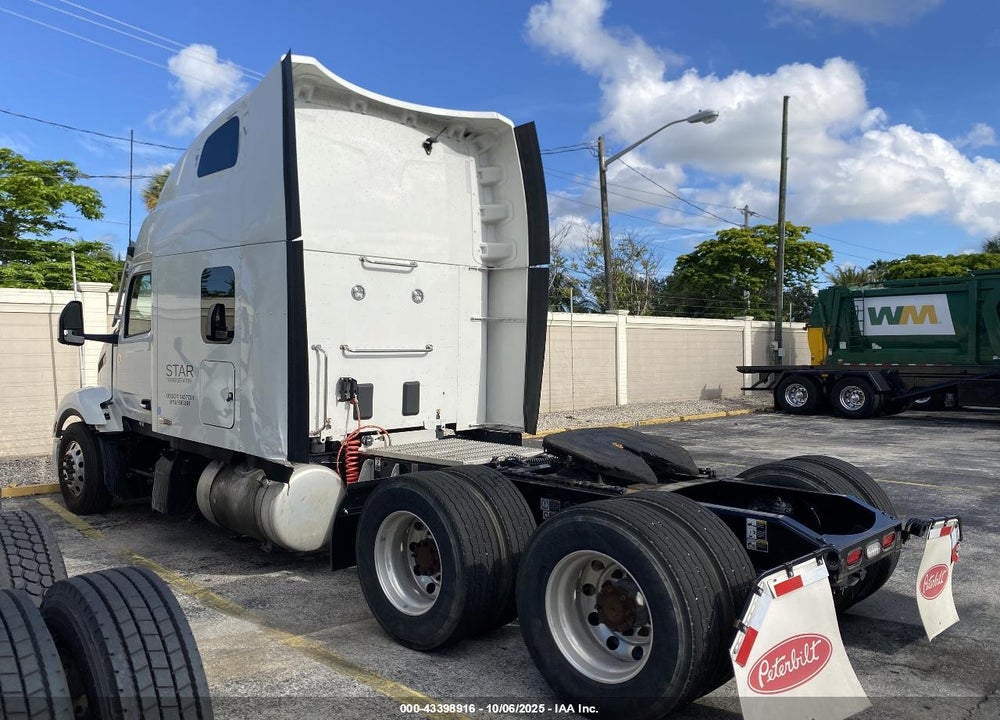 2024 PETERBILT 579 VIN: 1XPBD49X3RD638140