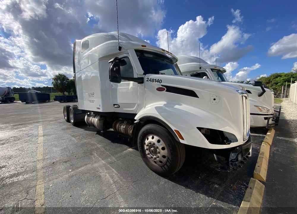 2024 PETERBILT 579 VIN: 1XPBD49X3RD638140