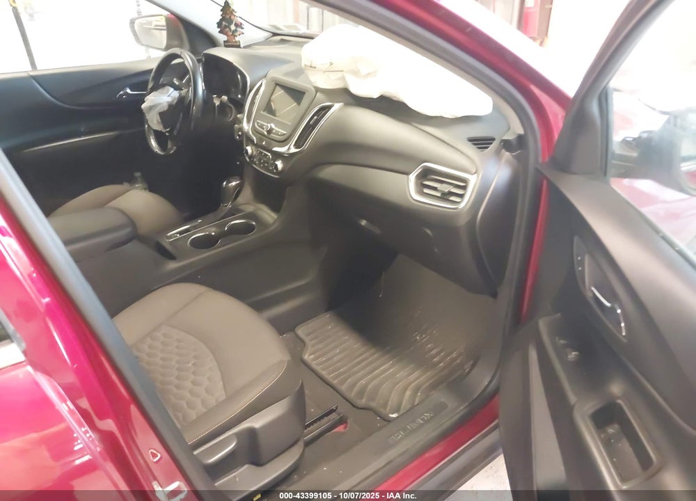 2019 CHEVROLET EQUINOX VIN: 3GNAXKEV1KS632024