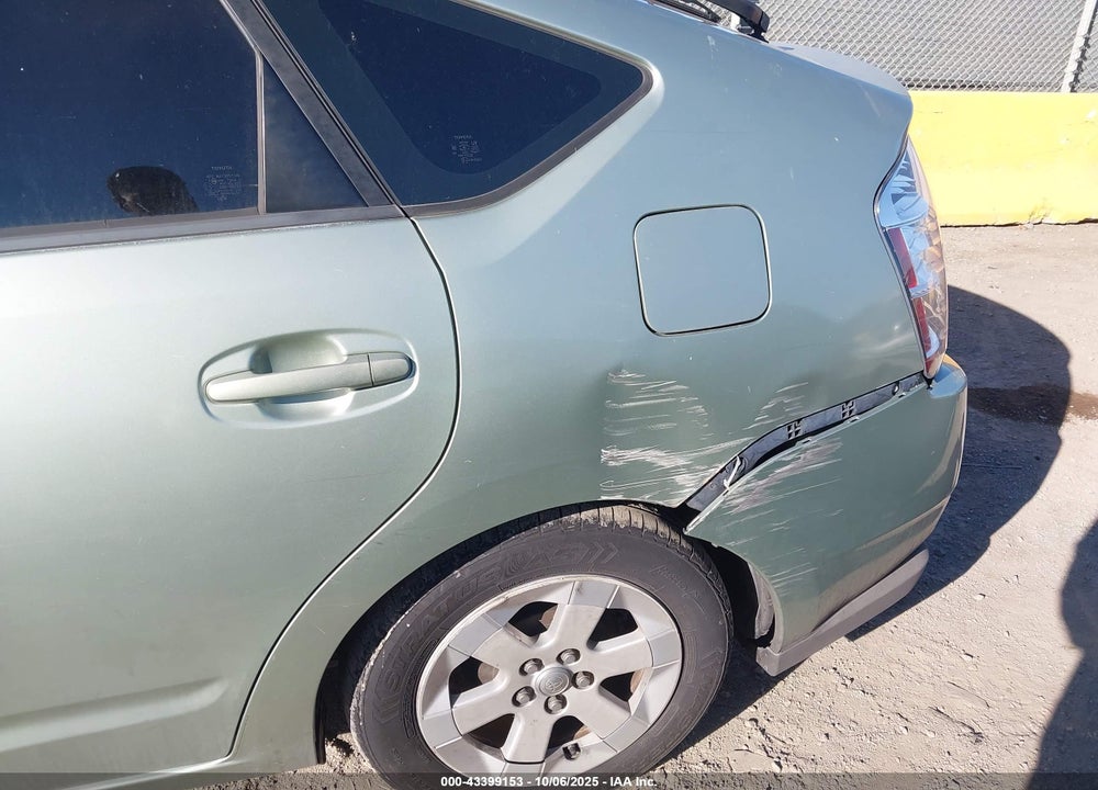 2008 TOYOTA PRIUS VIN: JTDKB20UX87803256