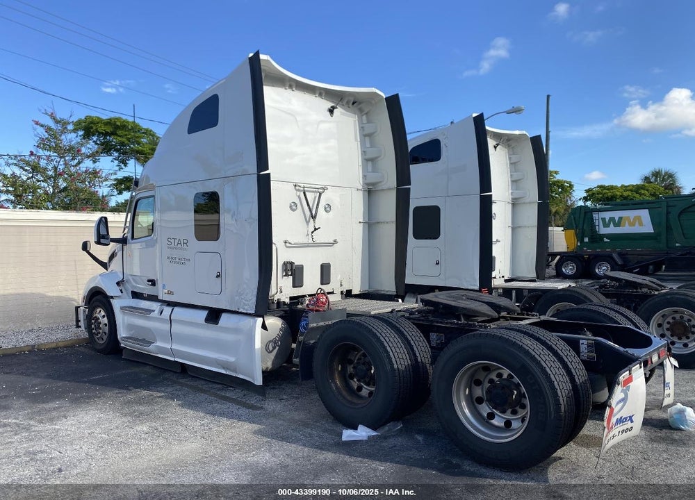 2024 PETERBILT 579 VIN: 1XPBD49X1RD638217