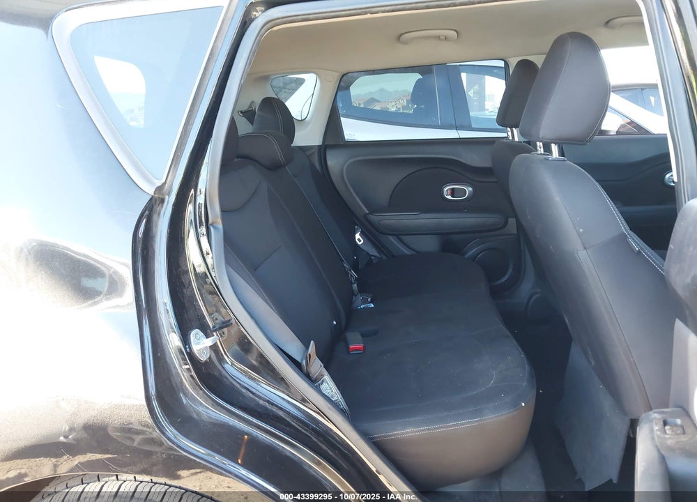 2016 KIA SOUL VIN: KNDJN2A20G7272017