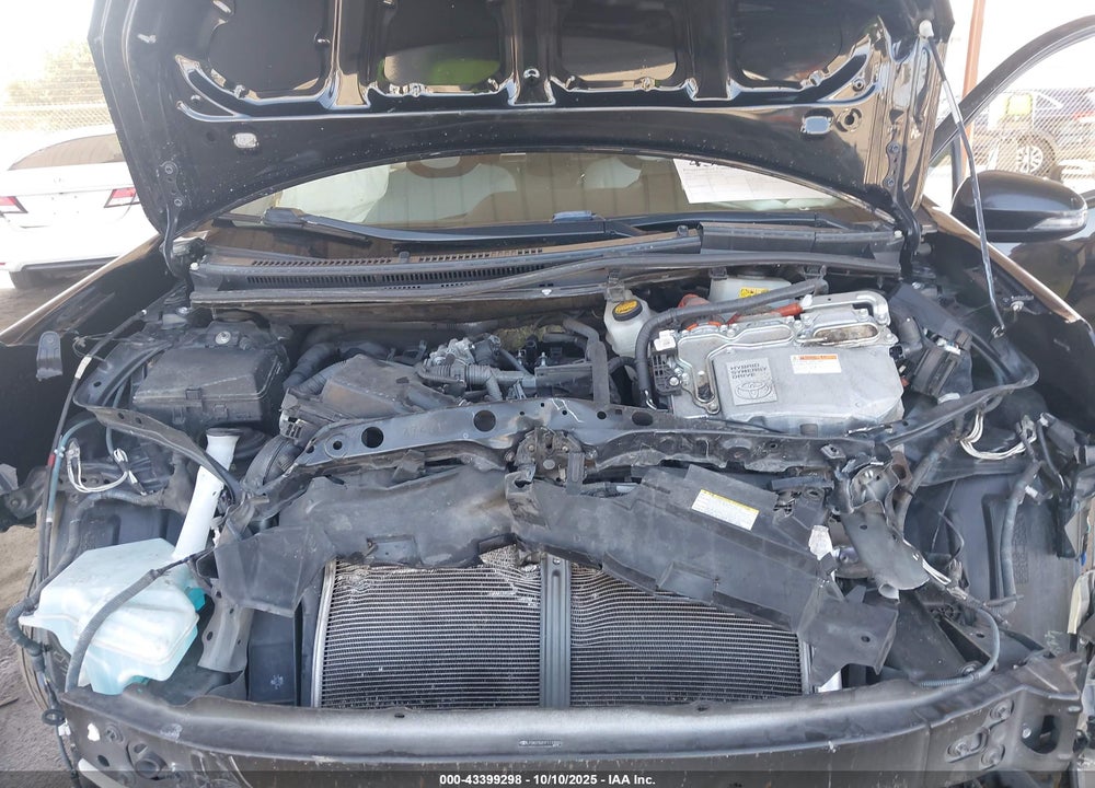2015 TOYOTA PRIUS C ONE VIN: JTDKDTB31F1110550