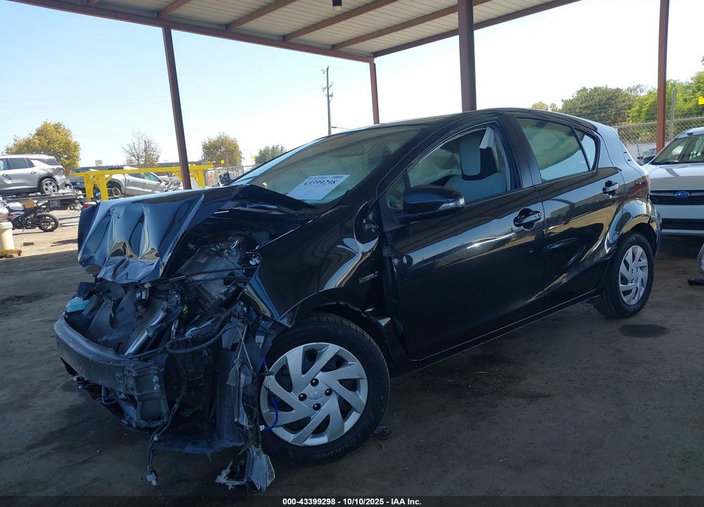 2015 TOYOTA PRIUS C ONE VIN: JTDKDTB31F1110550