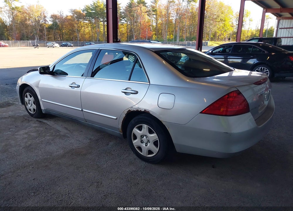 2007 HONDA ACCORD 2.4 LX VIN: 1HGCM56477A009843