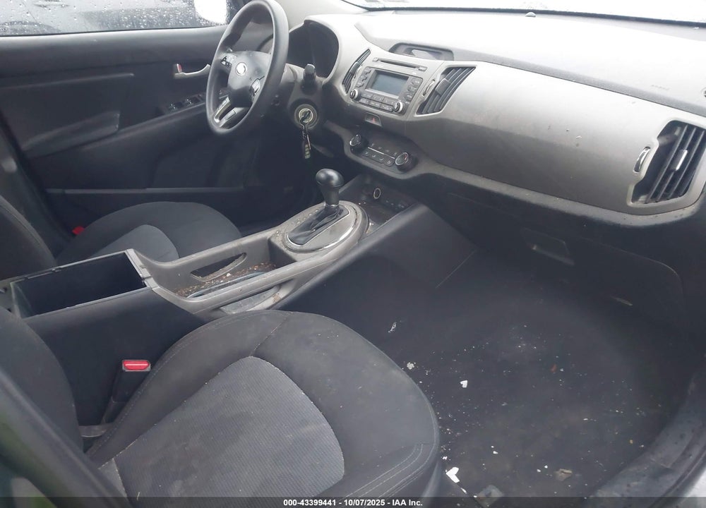 2014 KIA SPORTAGE VIN: KNDPB3ACXE7560996