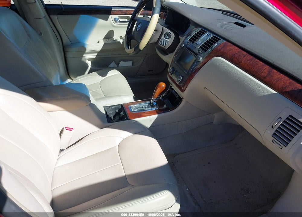 2008 CADILLAC DTS 1SD VIN: 1G6KD57Y98U203353