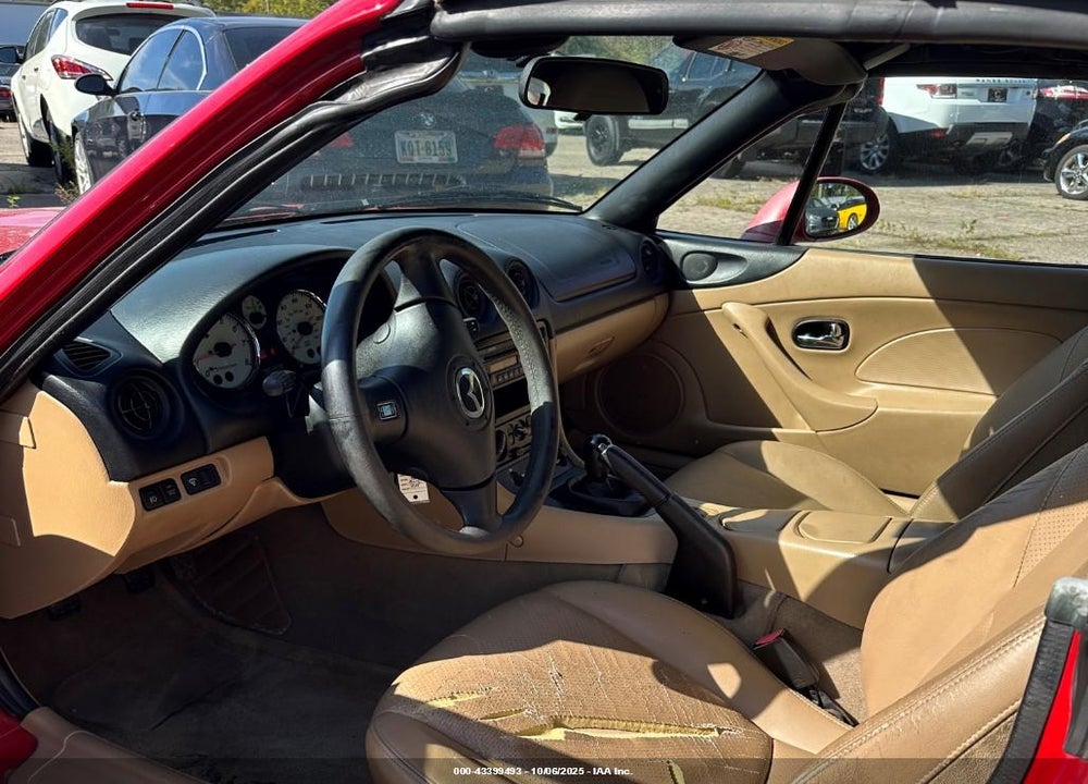 2001 MAZDA MX-5 MIATA VIN: JM1NB353810200971
