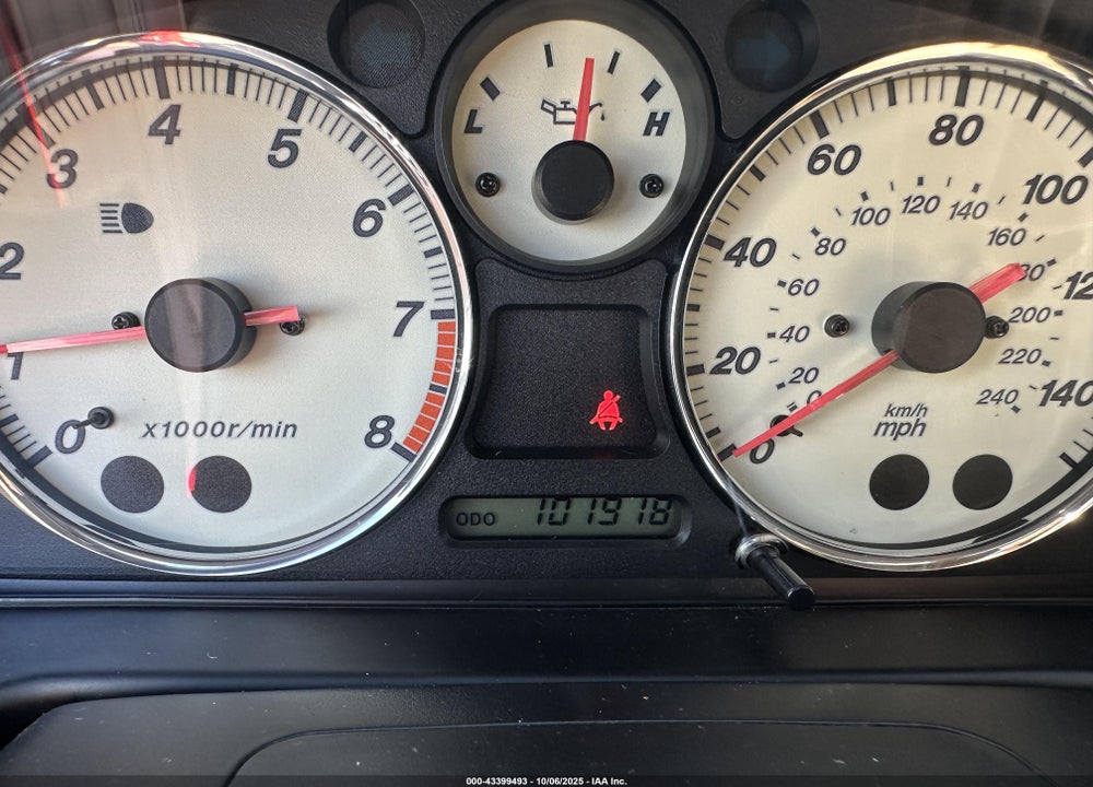 2001 MAZDA MX-5 MIATA VIN: JM1NB353810200971