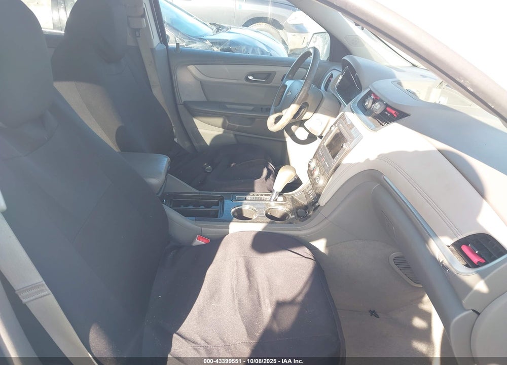 2014 CHEVROLET TRAVERSE 1LT VIN: 1GNKRGKDXEJ294748