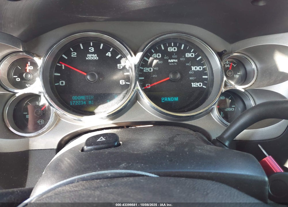 2011 CHEVROLET SILVERADO 1500 LT VIN: 1GCRKSE06BZ345781