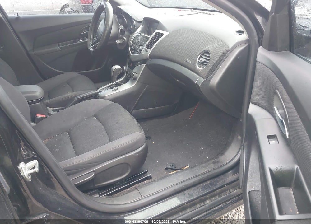 2014 CHEVROLET CRUZE 1LT AUTO VIN: 1G1PC5SB0E7253389