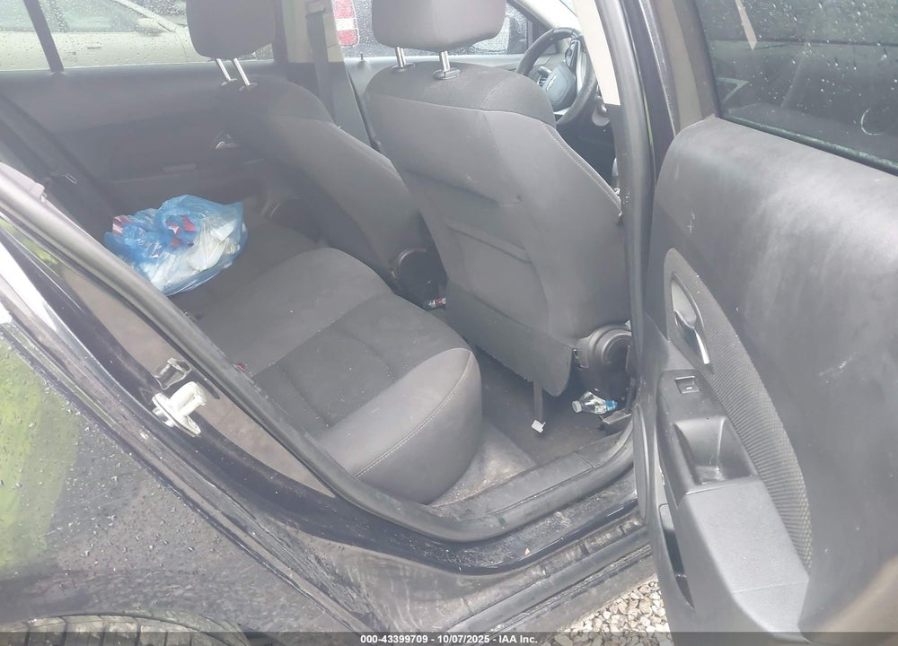 2014 CHEVROLET CRUZE 1LT AUTO VIN: 1G1PC5SB0E7253389