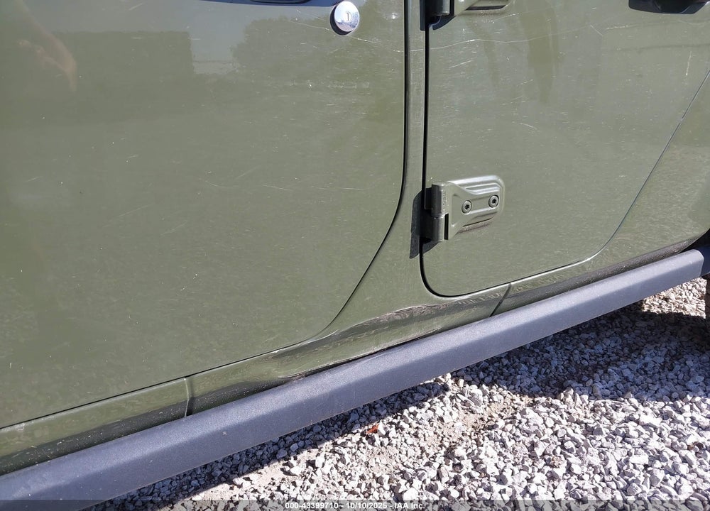 2021 JEEP GLADIATOR MOJAVE 4X4 VIN: 1C6JJTEG4ML594094