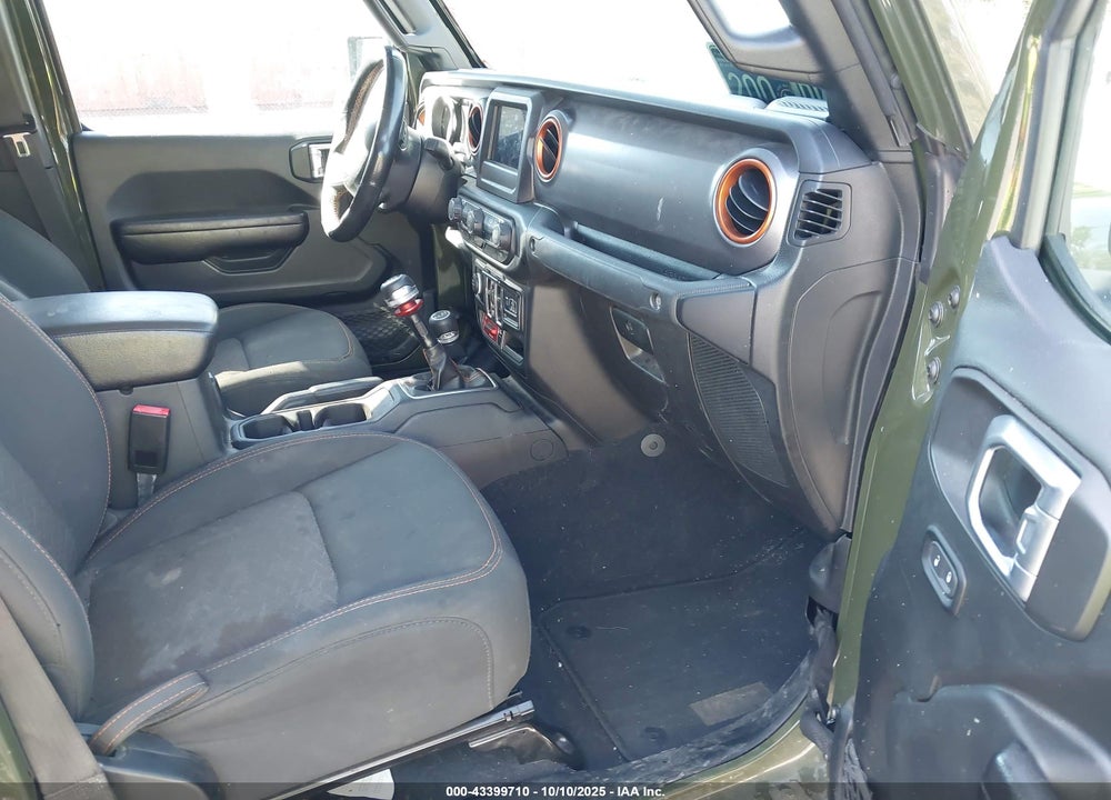 2021 JEEP GLADIATOR MOJAVE 4X4 VIN: 1C6JJTEG4ML594094