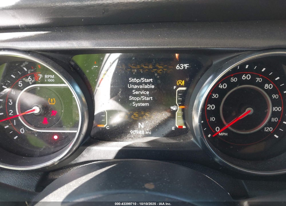 2021 JEEP GLADIATOR MOJAVE 4X4 VIN: 1C6JJTEG4ML594094