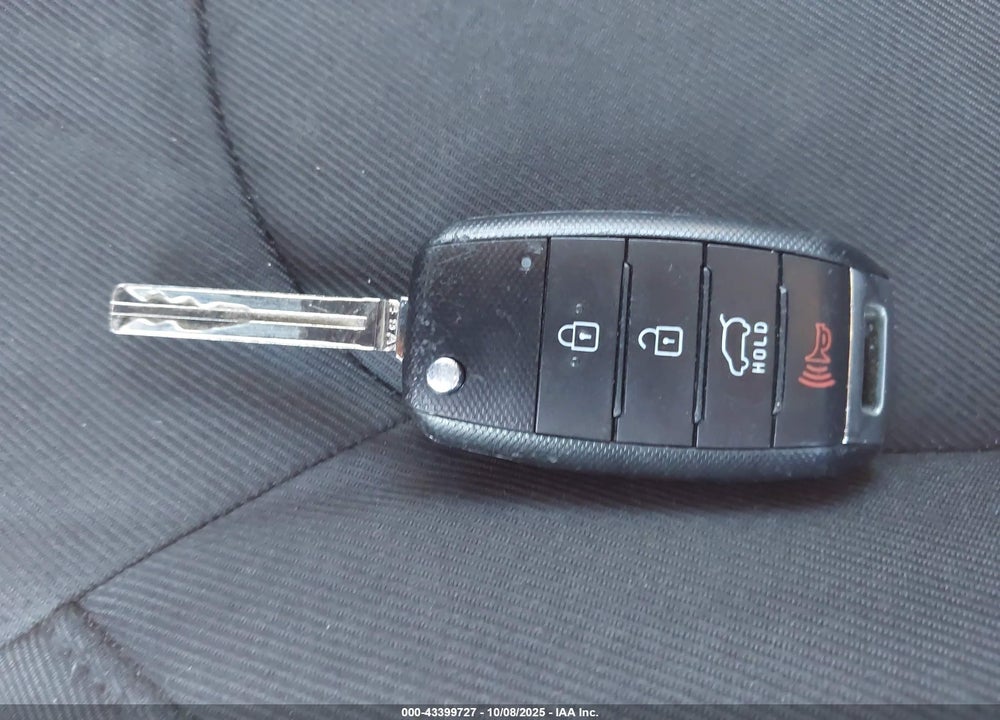 2016 KIA SOUL VIN: KNDJP3A5XG7260922