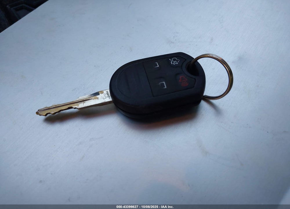 2014 FORD MUSTANG V6 VIN: 1ZVBP8AM4E5206692