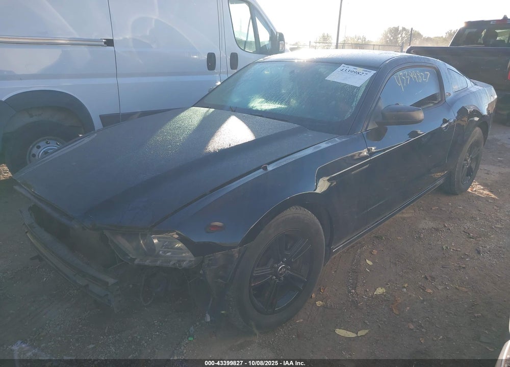 2014 FORD MUSTANG V6 VIN: 1ZVBP8AM4E5206692
