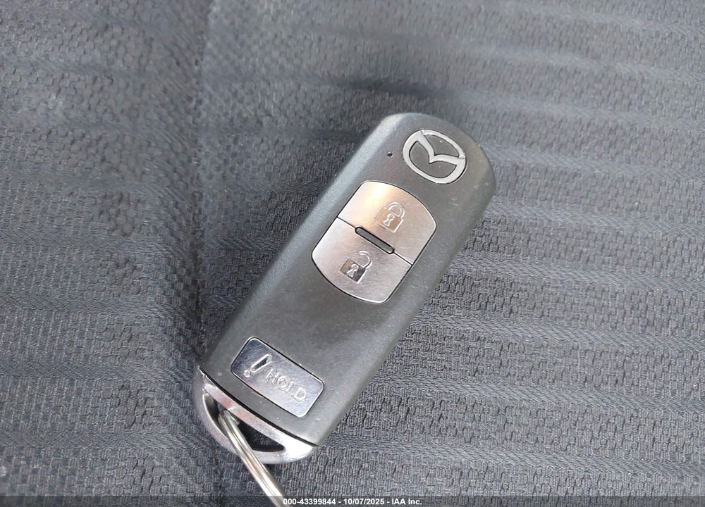 2014 MAZDA 3 VIN: JM1BM1K7XE1210295
