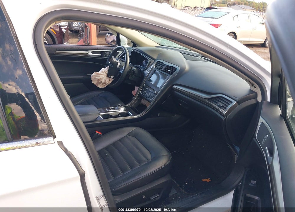 2018 FORD FUSION SE VIN: 3FA6P0HD5JR259829