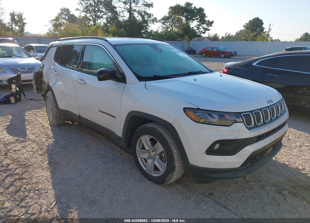 2022 JEEP COMPASS LATITUDE FWD VIN: 3C4NJCBB2NT140161