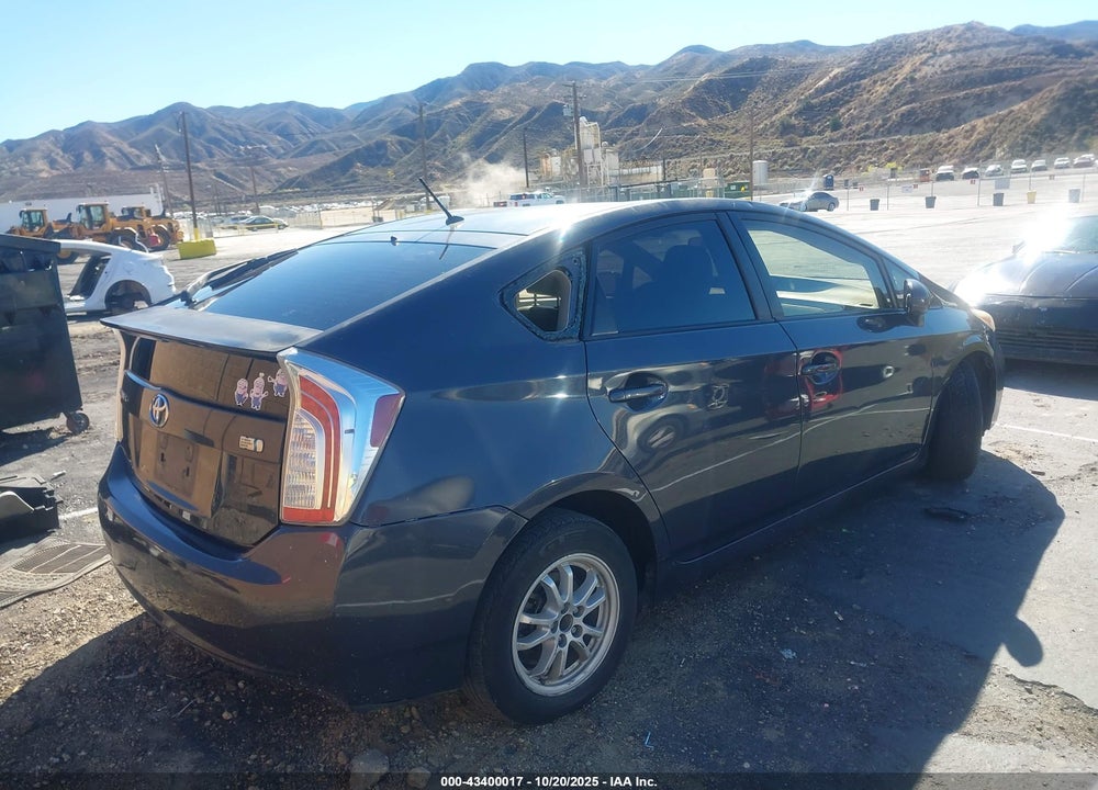 2015 TOYOTA PRIUS VIN: JTDKN3DU8F1909356
