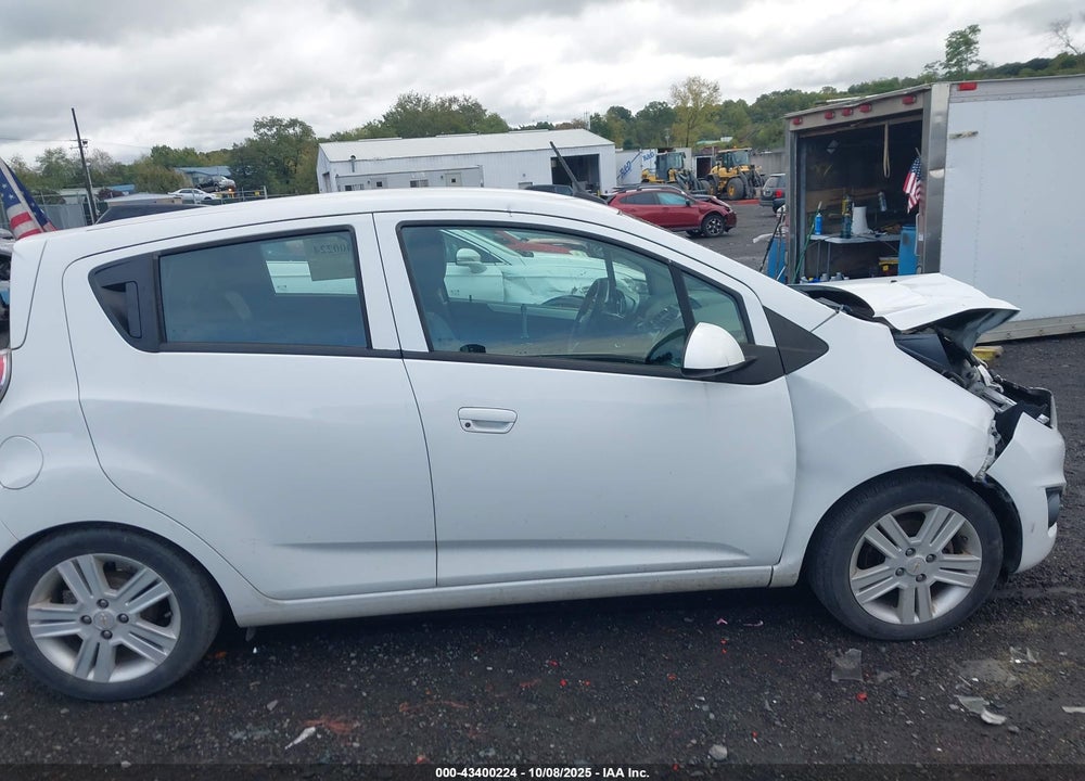 2014 CHEVROLET SPARK 1LT AUTO VIN: KL8CD6S97EC518427