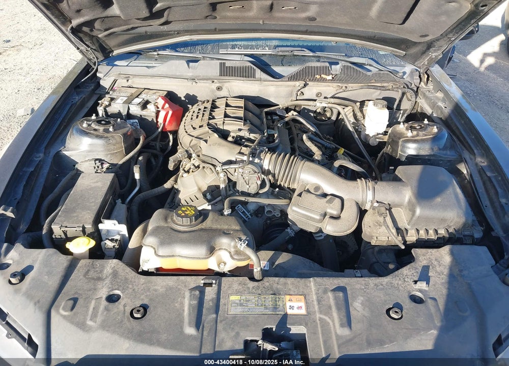 2014 FORD MUSTANG V6 VIN: 1ZVBP8AM6E5309659