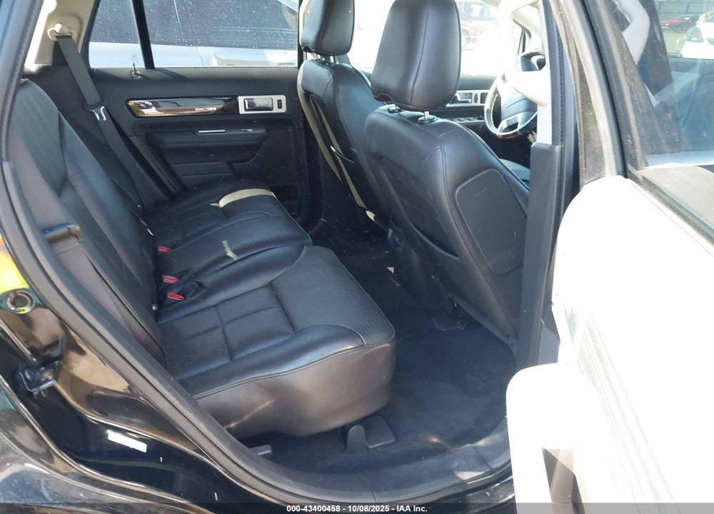 2010 LINCOLN MKX VIN: 2LMDJ8JC4ABJ31132