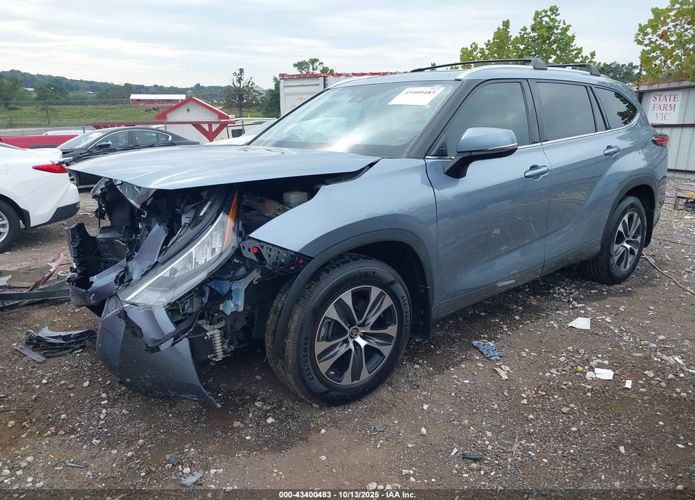 2020 TOYOTA HIGHLANDER XLE VIN: 5TDGZRAH3LS016644