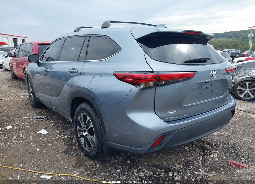 2020 TOYOTA HIGHLANDER XLE VIN: 5TDGZRAH3LS016644