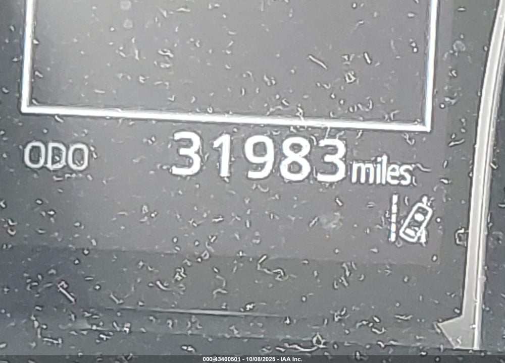 2021 TOYOTA CAMRY LE VIN: 4T1C11AKXMU412582