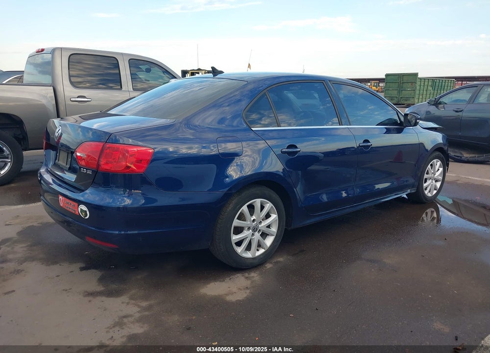 2013 VOLKSWAGEN JETTA 2.5L SE VIN: 3VWDP7AJ8DM253337