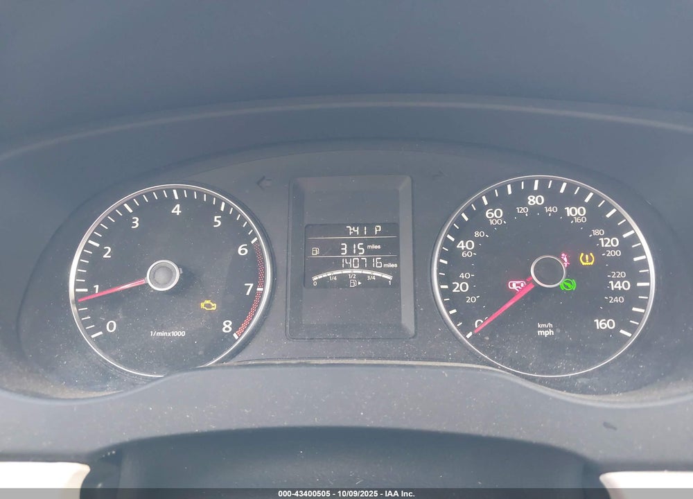2013 VOLKSWAGEN JETTA 2.5L SE VIN: 3VWDP7AJ8DM253337