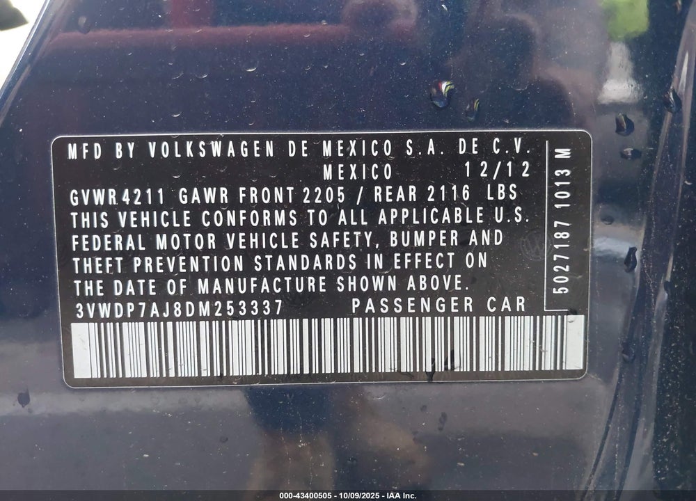 2013 VOLKSWAGEN JETTA 2.5L SE VIN: 3VWDP7AJ8DM253337