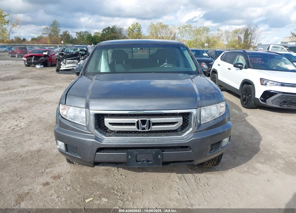 2011 HONDA RIDGELINE VIN: 5FPYK1F43BB009056