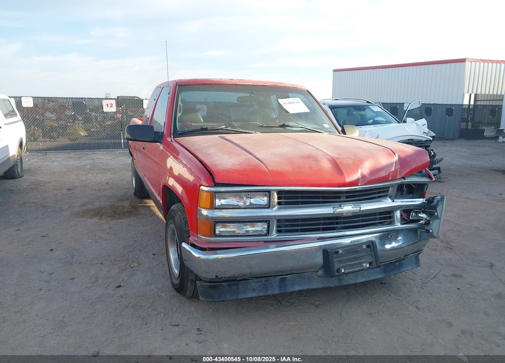 1998 CHEVROLET C1500 FLEETSIDE VIN: 1GCEC19M7WE144438
