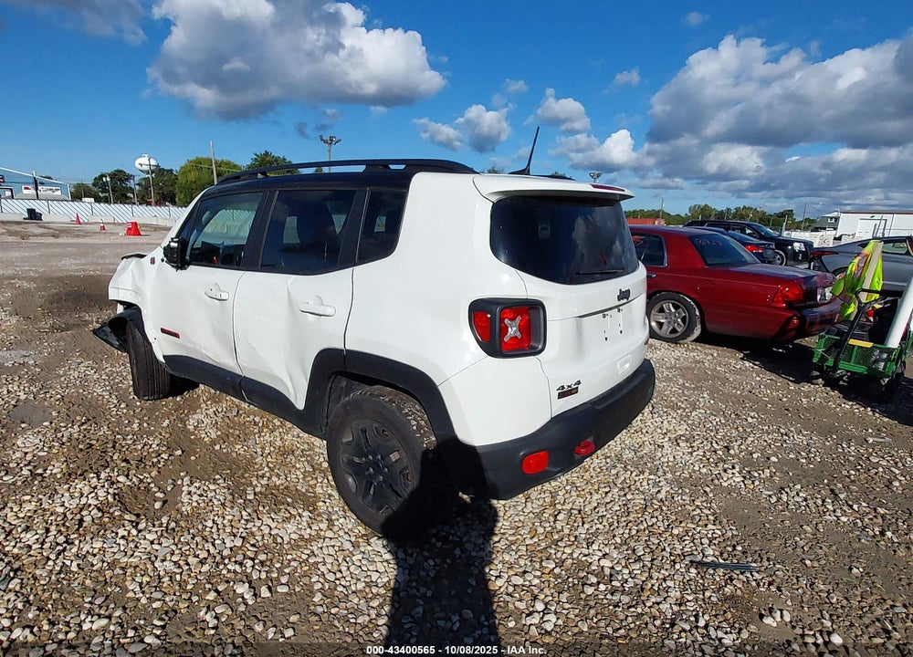 2018 JEEP RENEGADE TRAILHAWK 4X4 VIN: ZACCJBCB7JPG82082