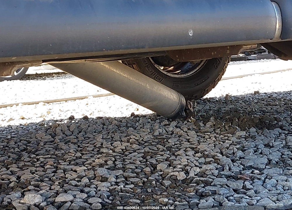 2009 TOYOTA TUNDRA GRADE 5.7L V8 VIN: 5TFBV54109X088501