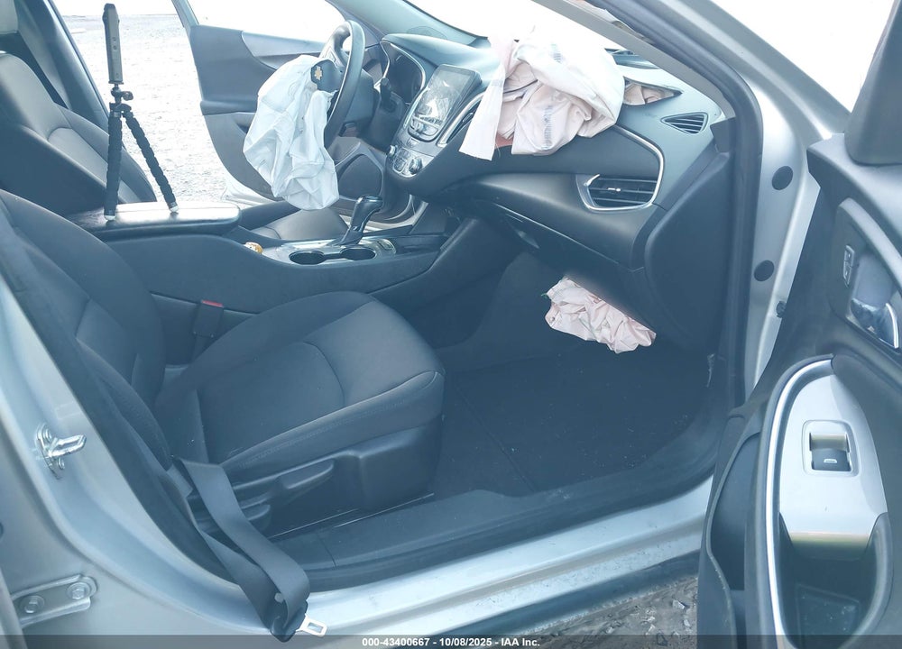 2020 CHEVROLET MALIBU FWD LT VIN: 1G1ZD5ST2LF080539