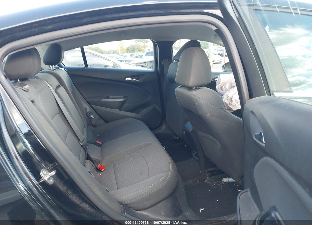2017 CHEVROLET CRUZE LT AUTO VIN: 1G1BE5SM2H7243845